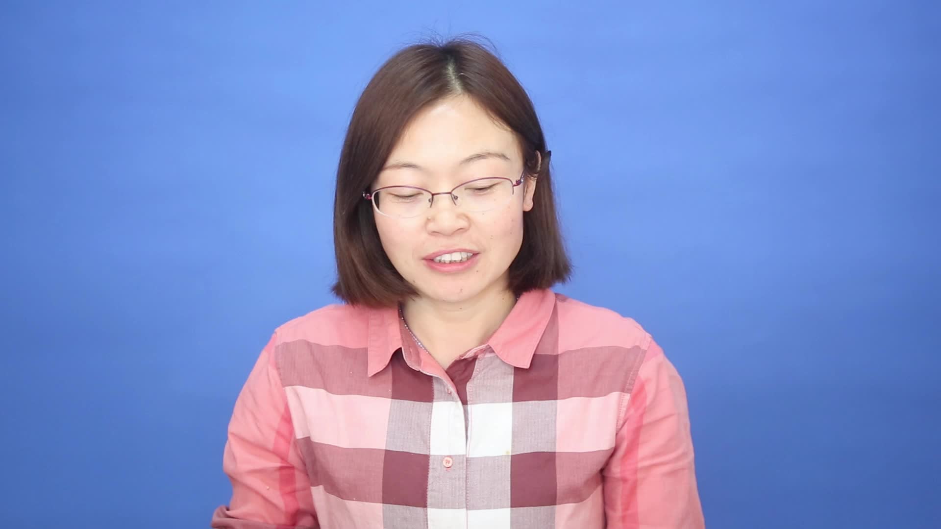 第三课 2.5倍数的特征    主讲：张玉靖